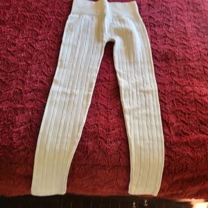 Thick white fleece lined cable knit leggings size small
